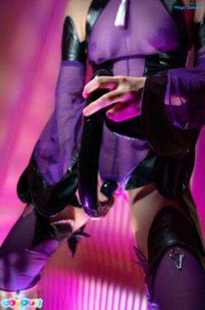 Mayu Sakurai masturbating with dildo and vibrator