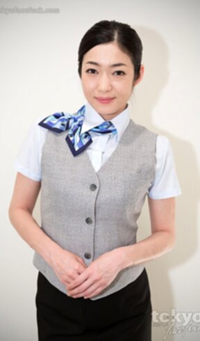 Office lady Enami Ryu on her knees face fucked and cum in mouth